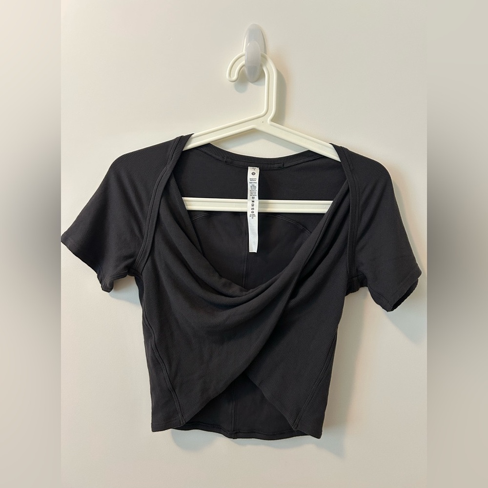 Lululemon LA Twist Front Crop Top
